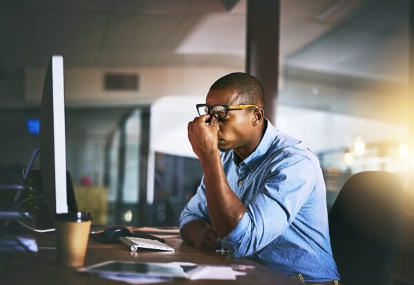 combatting-the-effects-of-employee-stress-2-scaled combatting-the-effects-of-employee-stress-2-scaled